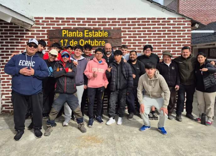 El Calafate: La Escuela Joven Labrador celebra 30 años