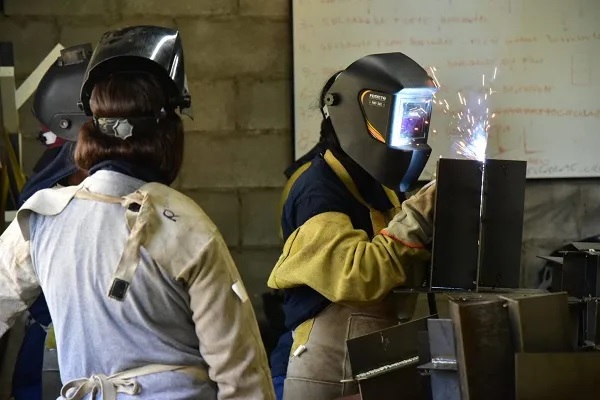 Villa María: Talleres de Producción Agroecológica y Oficios Sustentables